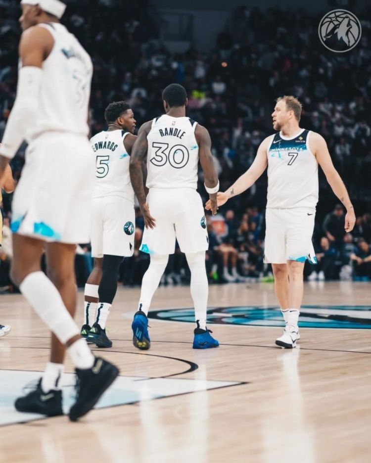 拿0分的NBA首發(fā)，所有人都為他叫好