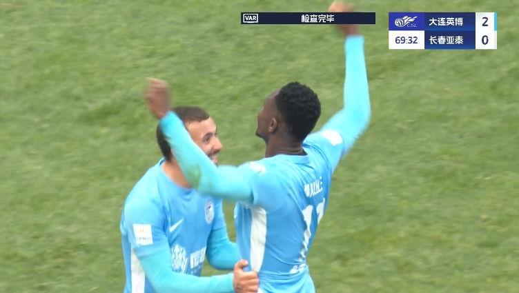 馬萊萊大連處子球！呂焯毅助攻馬萊萊破門，大連英博2-0亞泰