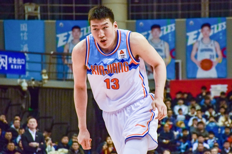 高效輸出！李炎哲半場7中5拿到12分2板1助1斷2帽